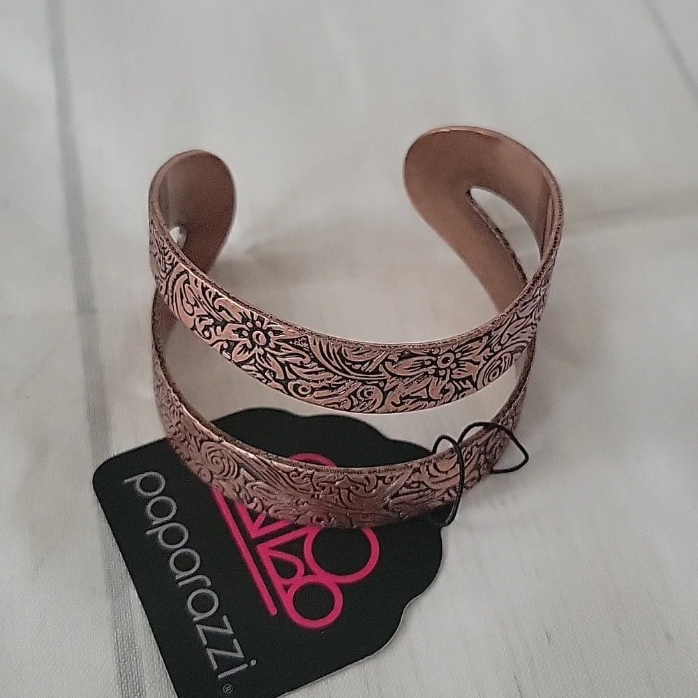 paparazzi two cuffs